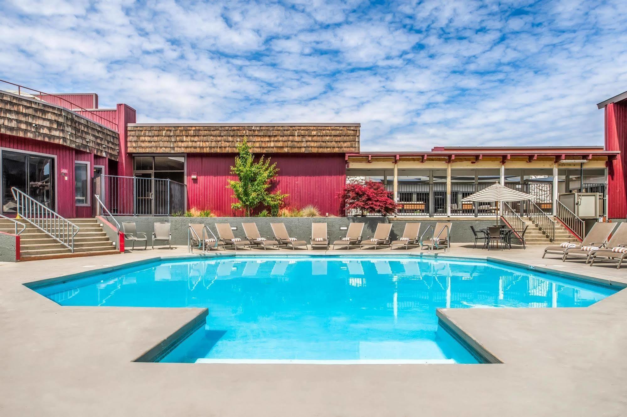 Red Lion Hotel Kennewick Columbia Center Eksteriør billede