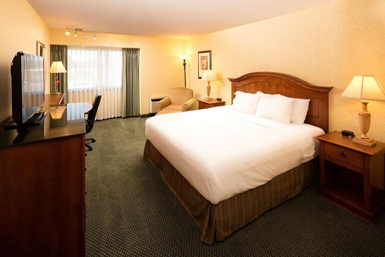 Red Lion Hotel Kennewick Columbia Center Eksteriør billede
